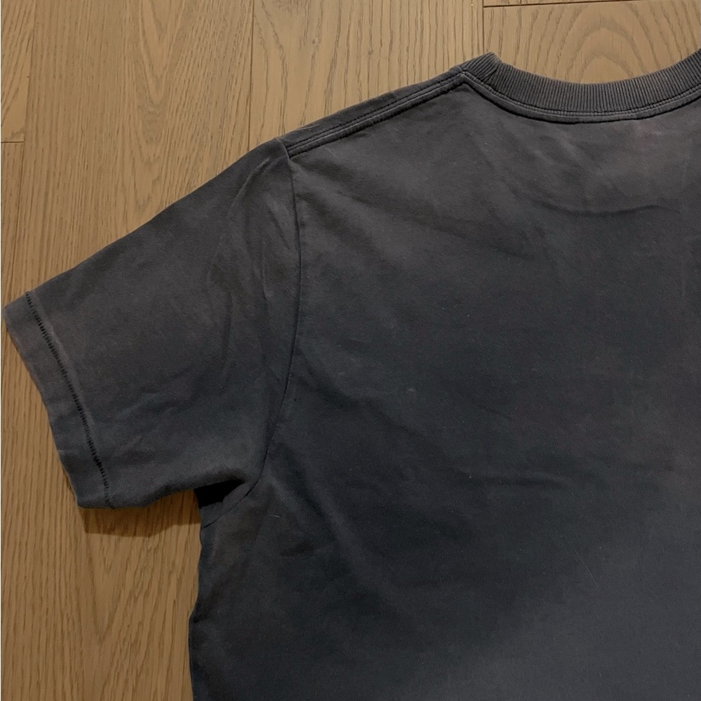 Hollister men’s distressed graphic TShirt - Picture 10 of 14
